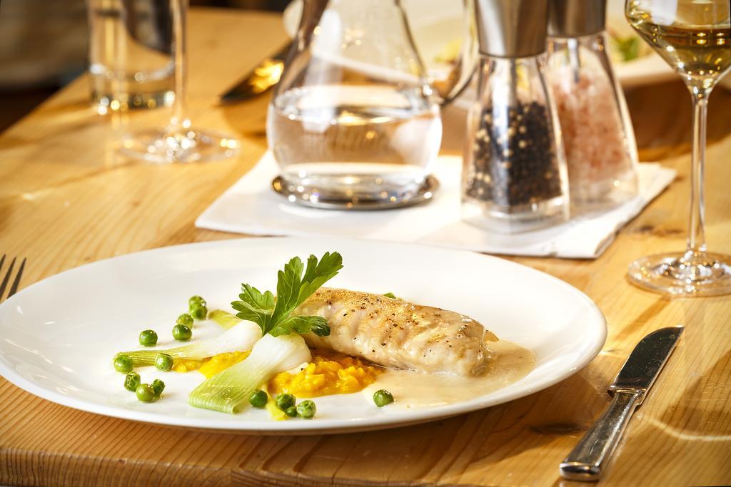Hotel & Restaurant Zum Beck Stansstad Luaran gambar